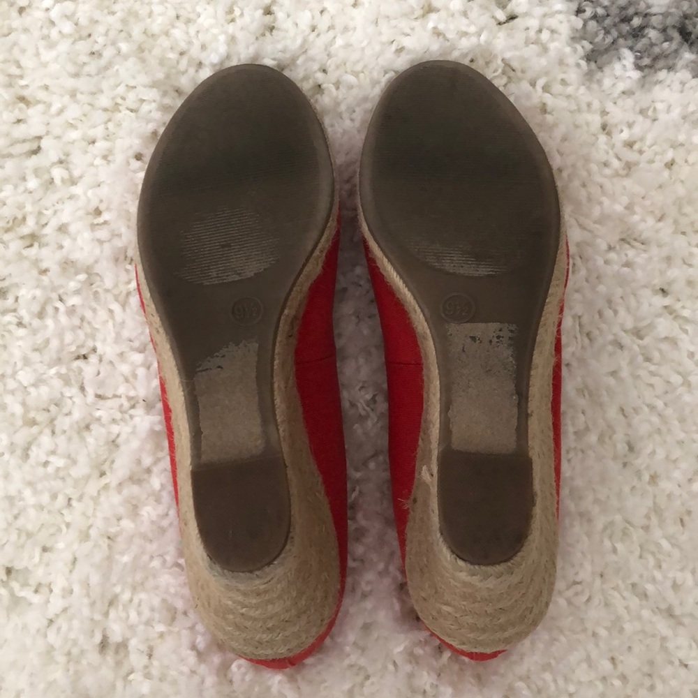 Red wedge heels - size 9.5 - Picture 3 of 5